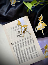 Load image into Gallery viewer, Gold Foil Dragon Magnetic Bookmark