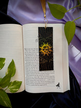 Load image into Gallery viewer, Sun and Moon Foil Bookmark