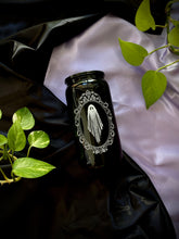 Load image into Gallery viewer, Black Antique Ghost Can Glass